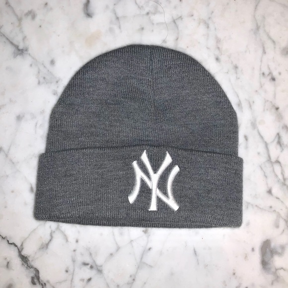 yankees knit hat